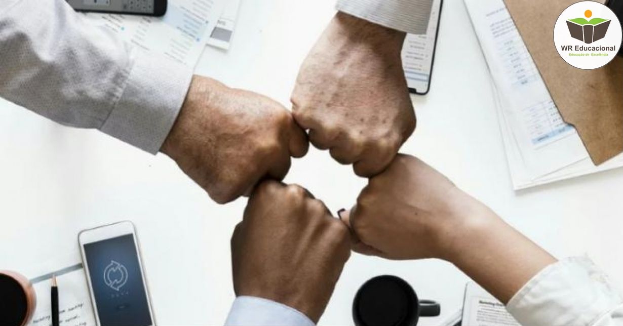 RELACIONAMENTO INTERPESSOAL E O TRABALHO EM EQUIPE
