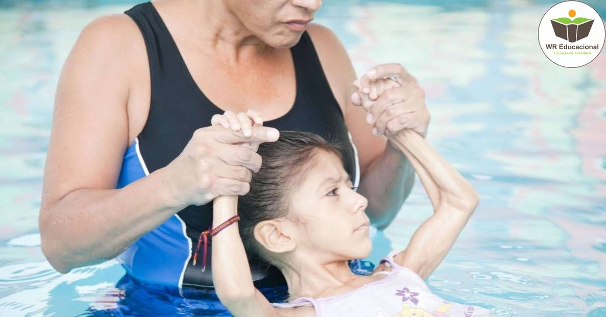 NOÇÕES BÁSICAS EM HIDROTERAPIA NA EDUCAÇÃO ESPECIAL