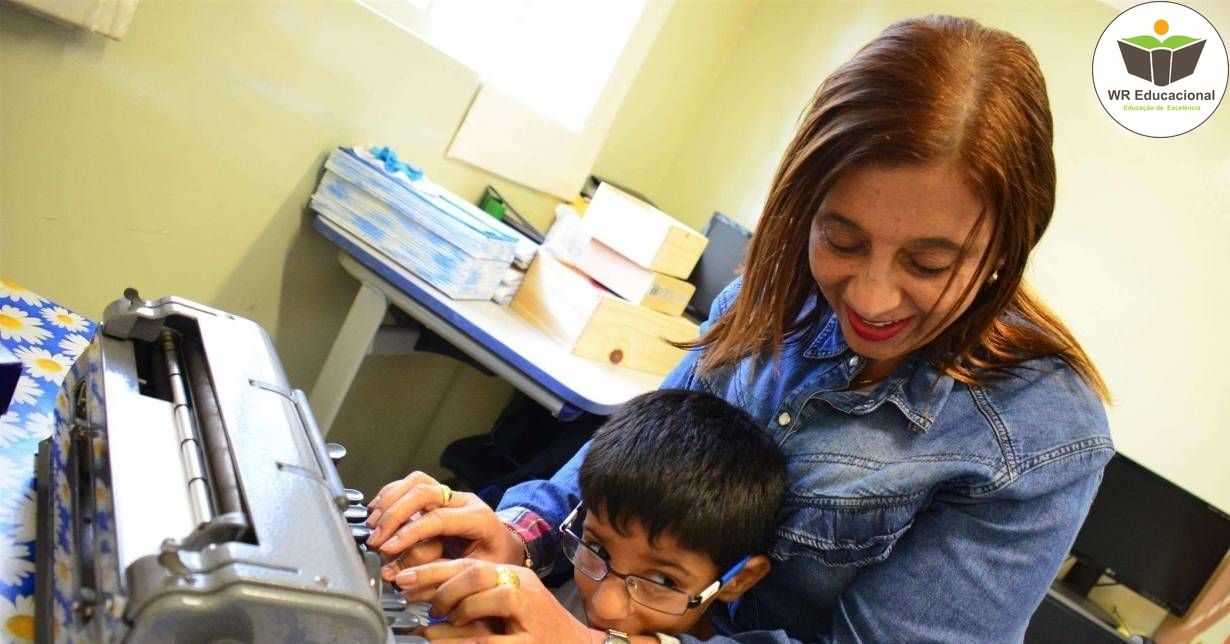 METODOLOGIAS DE ENSINO PARA PROFESSORES DE EDUCAÇÃO ESPECIAL