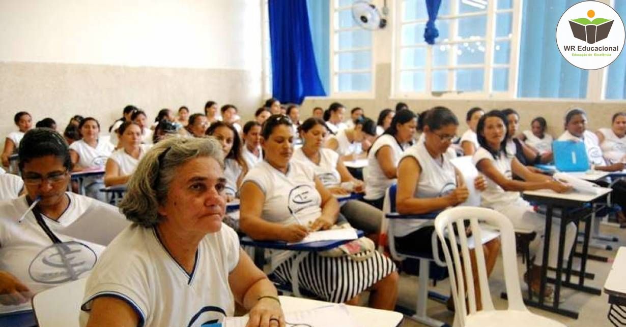 PRESSUPOSTOS TEÓRICOS, METÓRICOS E METODOLÓGICOS DA EDUCAÇÃO DE JOVENS E ADULTOS