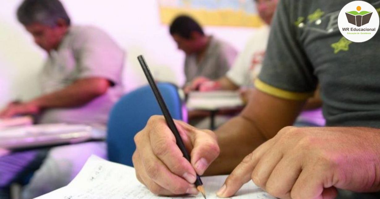 PROPOSTA DIDÁTICA COM TEXTOS NA ALFABETIZAÇÃO DE JOVENS E ADULTOS