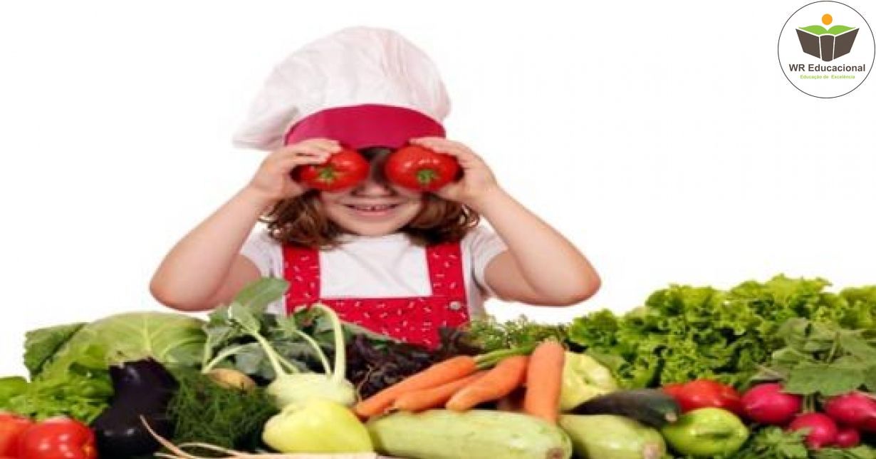 NOÇÕES BÁSICAS DA ALIMENTAÇÃO ADEQUADA PARA CADA FAIXA ETÁRIA