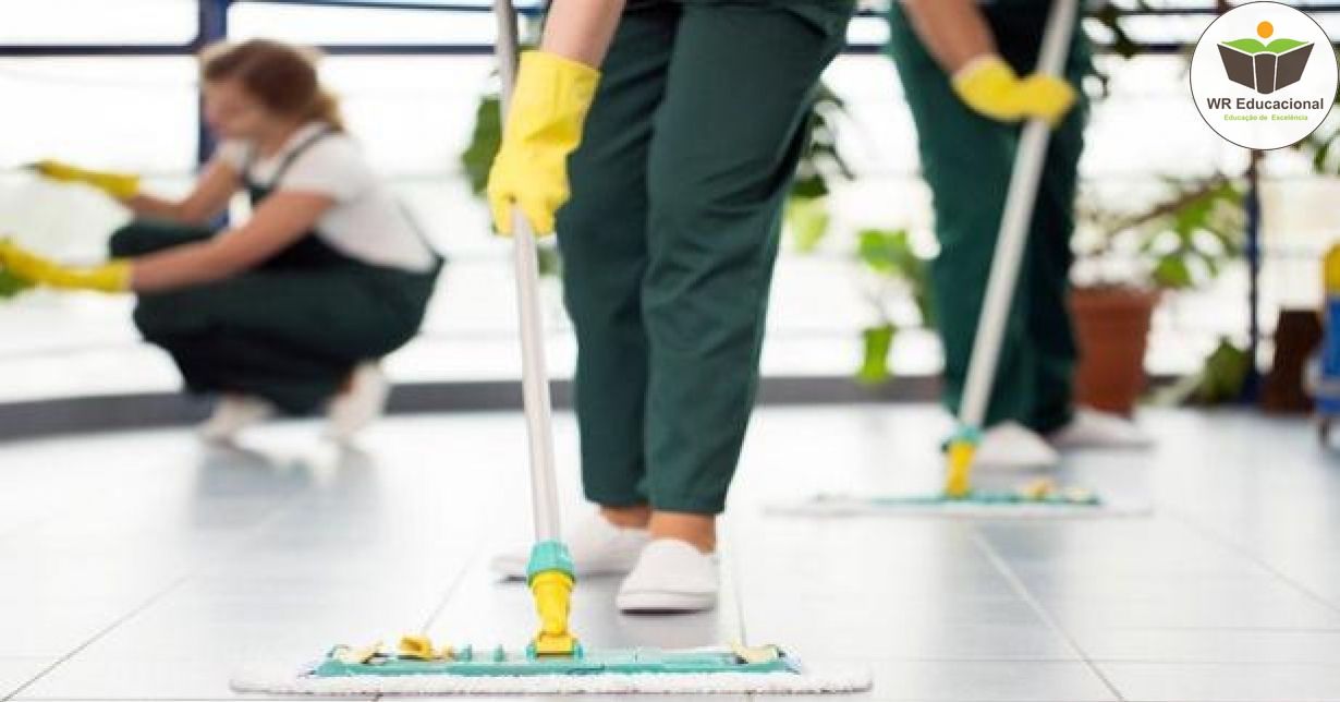 A IMPORTÂNCIA DA LIMPEZA EM ESCOLAS