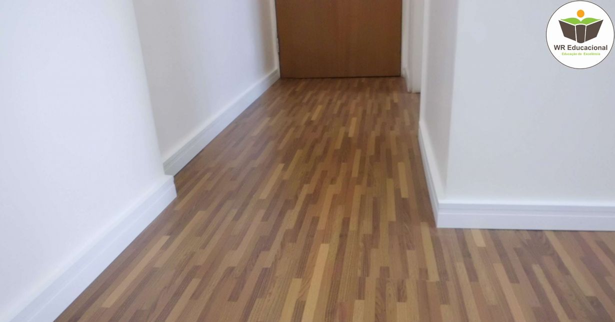 INSTALAÇÃO DE PISO LAMINADO E DE MADEIRA